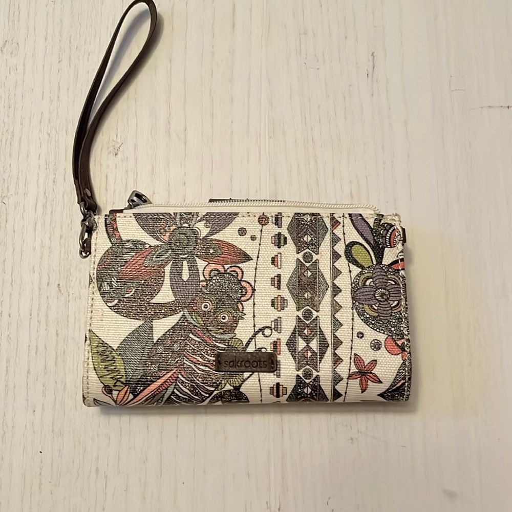 New Sackroots vegan friendly clutch or shoulder cellphone multicolor purse